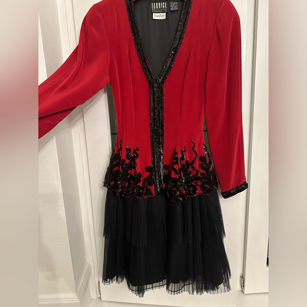 Neiman Marcus Black and red sequined tule Dress - Picture 2 of 7